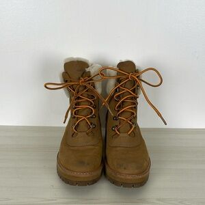 Timberland Courmayeur Valley Womens 9M Faux Fur Waterproof Lace Up Winter Boot